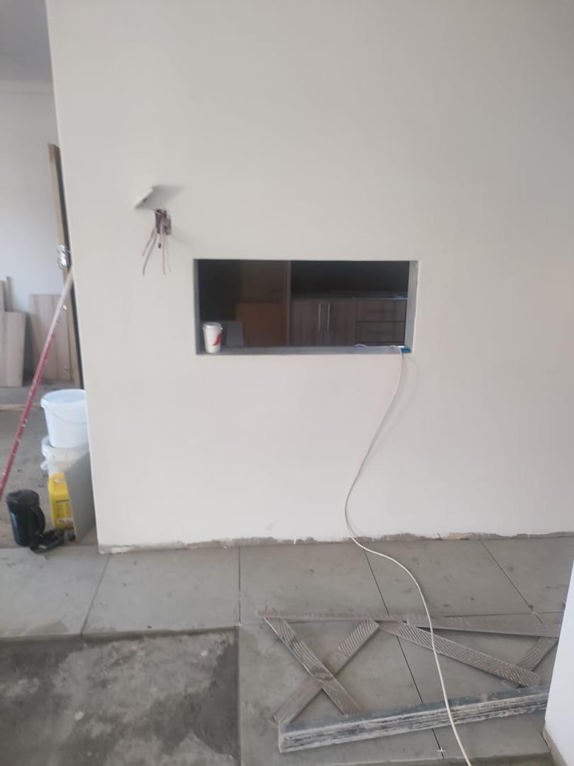 To Let 4 Bedroom Property for Rent in Pellissier Free State